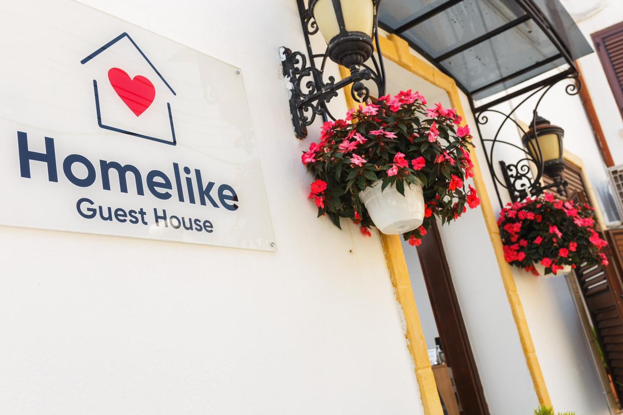 Homelike Guest House Kyrenia  Esterno foto