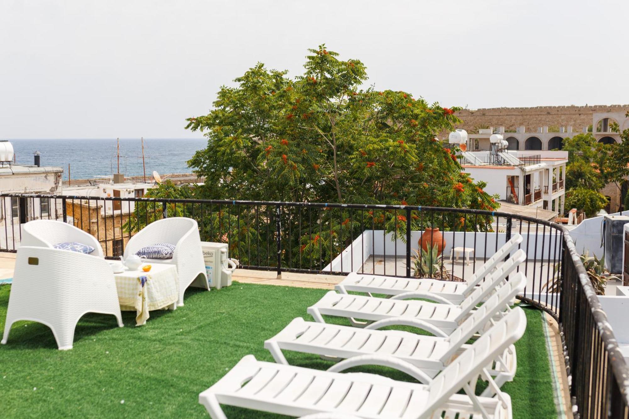 Homelike Guest House Kyrenia  Esterno foto